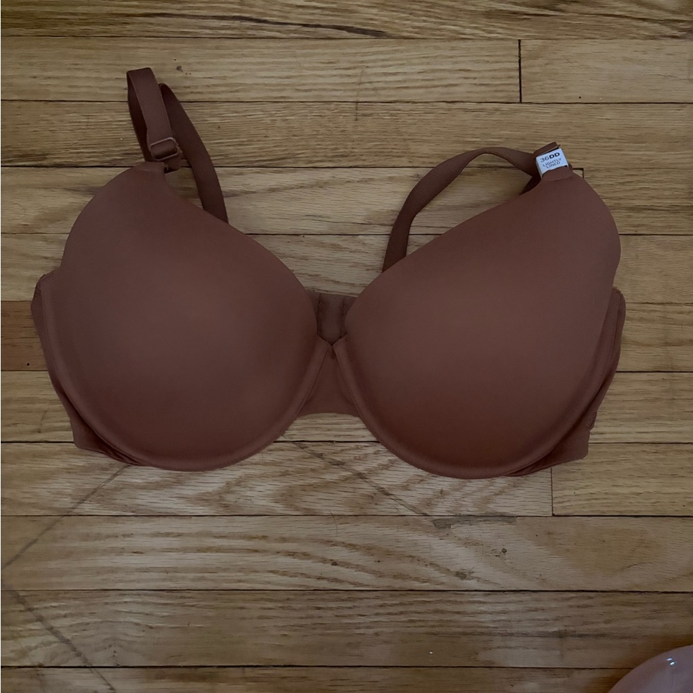 Victoria’s Secret bra
